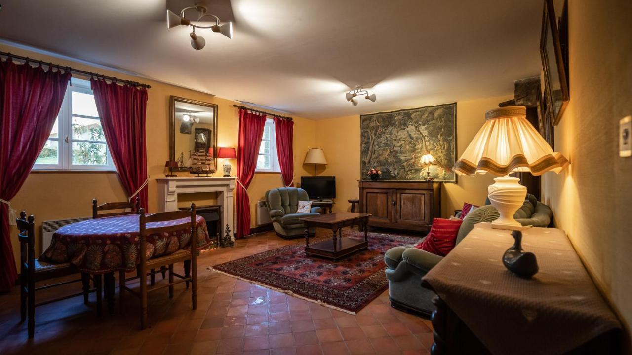 Manoir Du Plessix Meen Pluduno Экстерьер фото